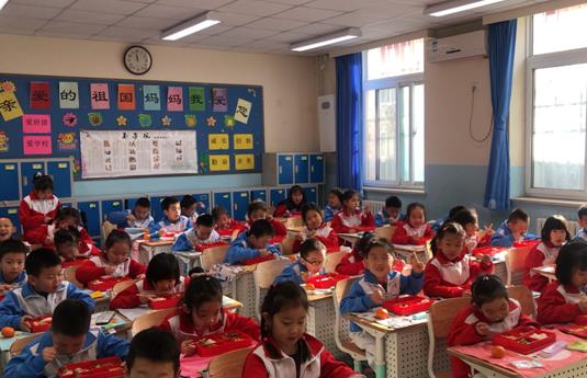 卓耐為學校（教育培訓機構）提供新風系統(tǒng)解決方案，教室怎么安裝新風換氣機